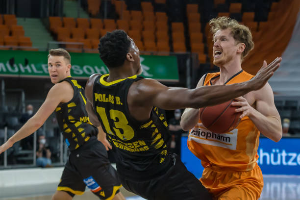 身价仍有继 身价仍有继