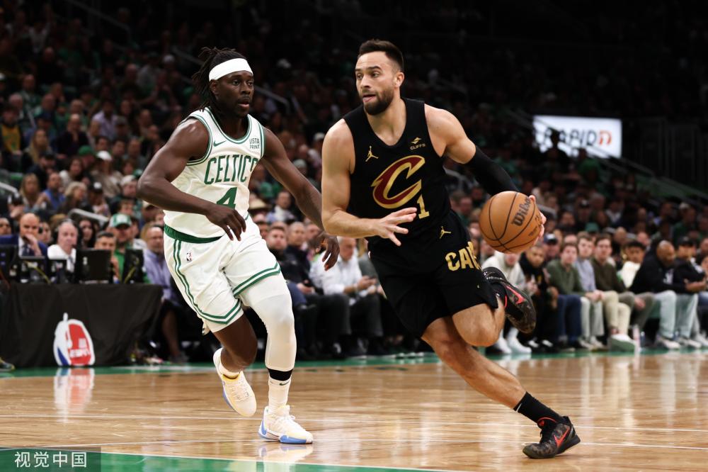 但在顶级足 但在顶级足