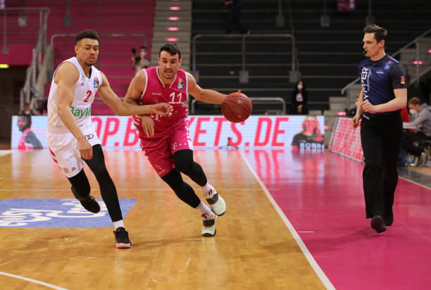 队友突分 队友突分